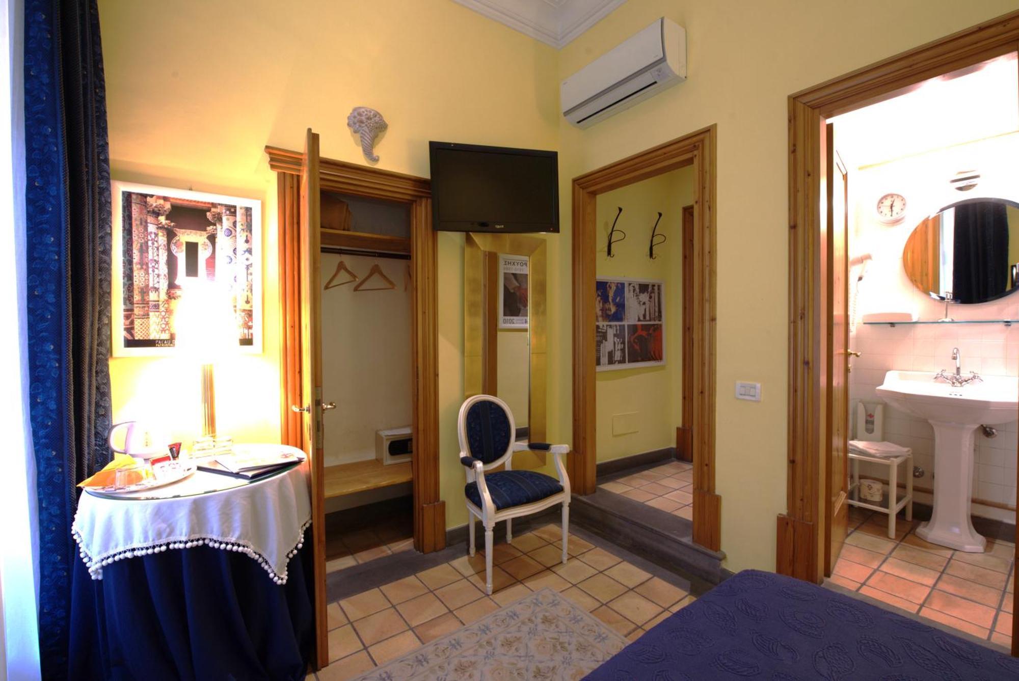 Hotel Cairoli Roma