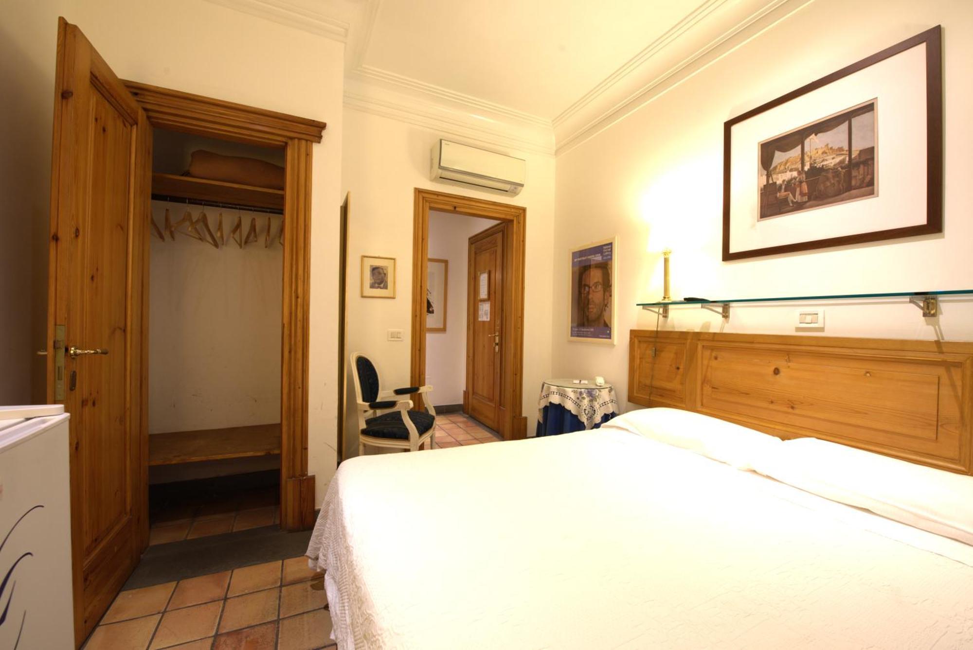 Hotel Cairoli Roma